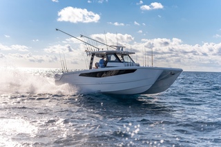 Aquila36mc-fishing-28