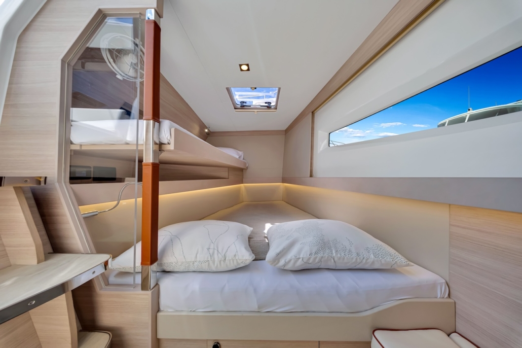 A50sail-bow-utility-aquila50sail-bow_cabins(19of43)
