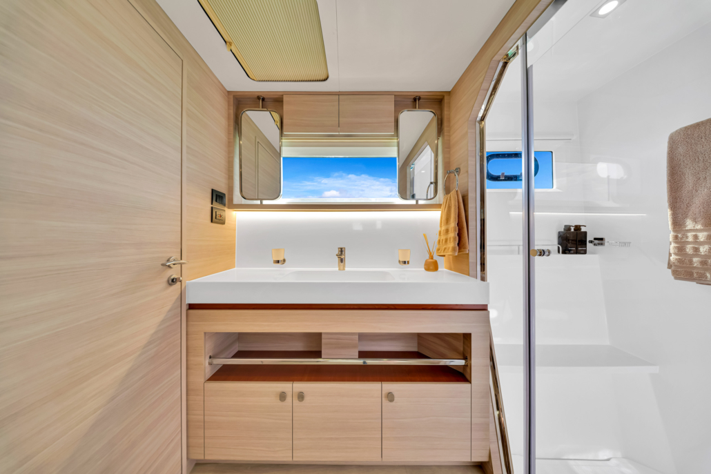 A50sail-owner-head-aquila50sail-mastercabin(28of43)